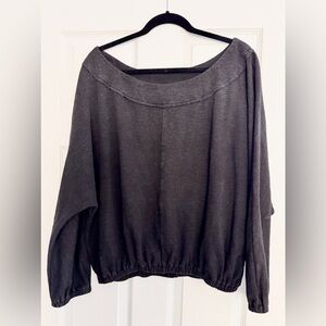 Oli & Hali Black Waffle Knit Thermal Scoop Neck Sweater size Large